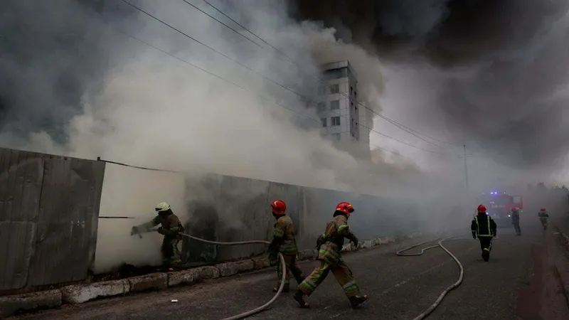 Centrala nucleară Zaporijie, bombardată de Putin (sursa: Agerpres)