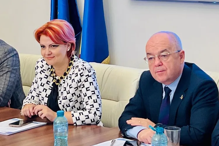 Cum acționează tabăra pesedistă din PNL: îl sufocă pe Bolojan cu declarații de susținere Foto: Craiova Niuz