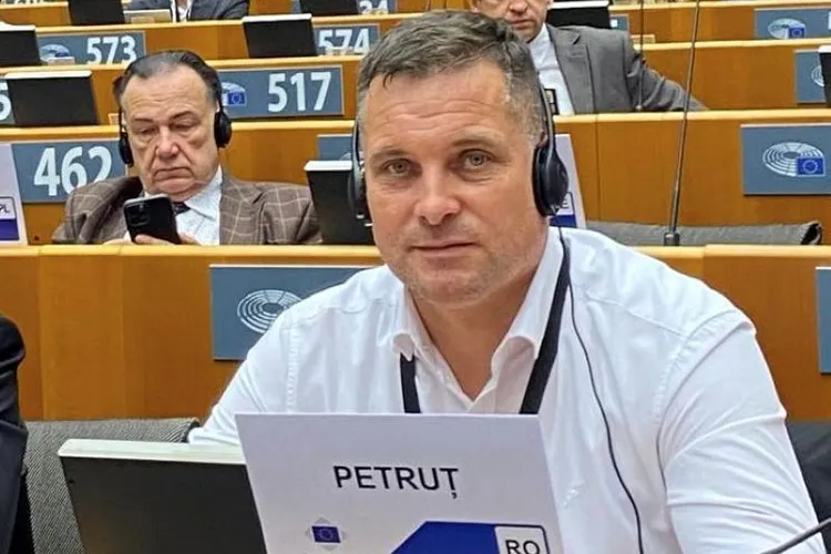 Un primar PNL cu mesaje auriste susține că Bolojan a mărturisit că nu va fi nicio rotativă cu PSD Foto: Facebook Vladimir Petruț