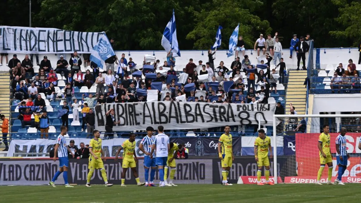 Politehnica Iași, club de fotbal, într-un meci pe teren propriu