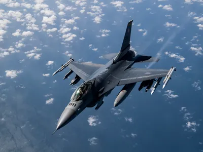 România antrenează piloți ucraineni pentru F-16 (sursa: U.S. Air Force/Matthew Lotz)