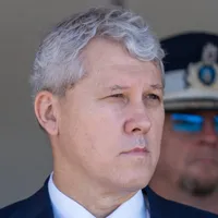 EXCLUSIV Scandalul armei de asalt prin SAFE: Predoiu și Cotroceniul insistă pentru Sig Sauer, deși România are oferte clare de la Heckler & Koch și FN Herstal