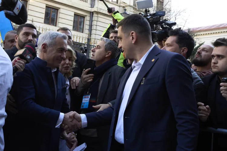 Tandemul Nicușor Dan-Bolojan zdrobește echipa Simion-Georgescu Foto:  georgesimion.ro