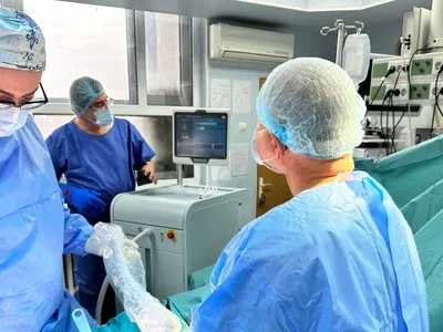 Proiectul legii salarizării: ce salarii ar putea avea medicii, asistenții și infirmierii în 2027