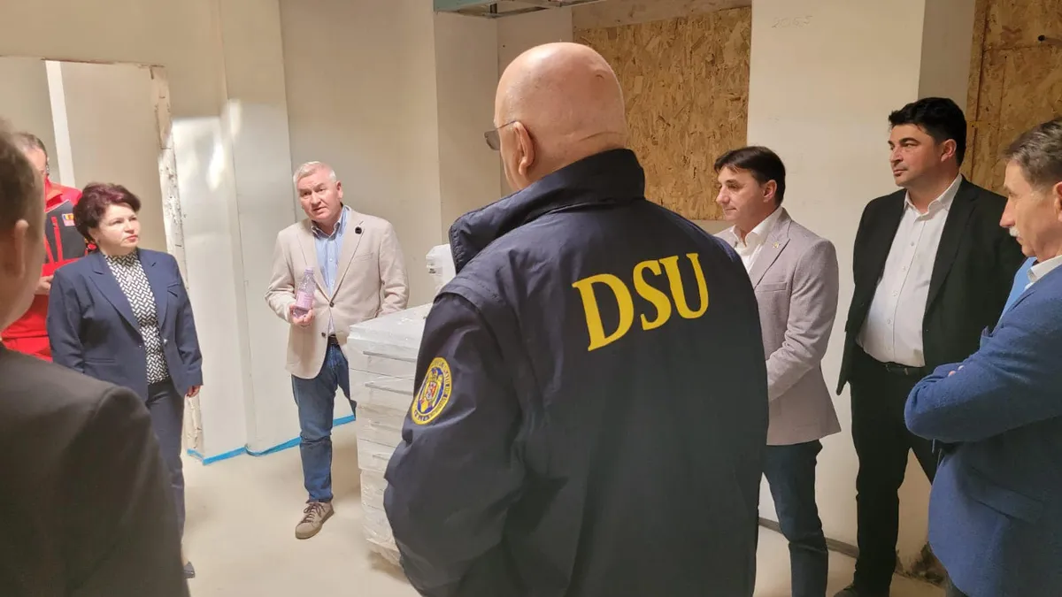 Arafat apără măsurile de cod roșu luate de autorități (sursa: Facebook/Raed Arafat)