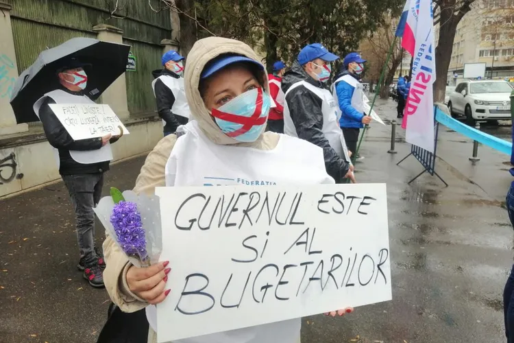 Salariul în administrația publică a depășit 6.000 de lei Foto: Sindicatul Polițiștilor din Penitenciare