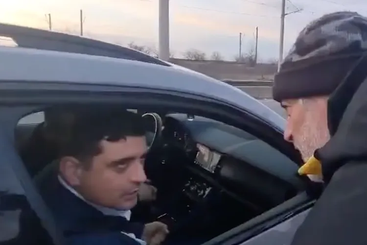 George Simion, alungat violent din Constanța (sursa: Ziua de Constanța)