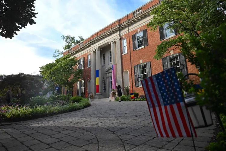 Zvonuri despre vizele SUA pe Agerpres( sursa: Inquam Photos/Eduard Vinatoru)