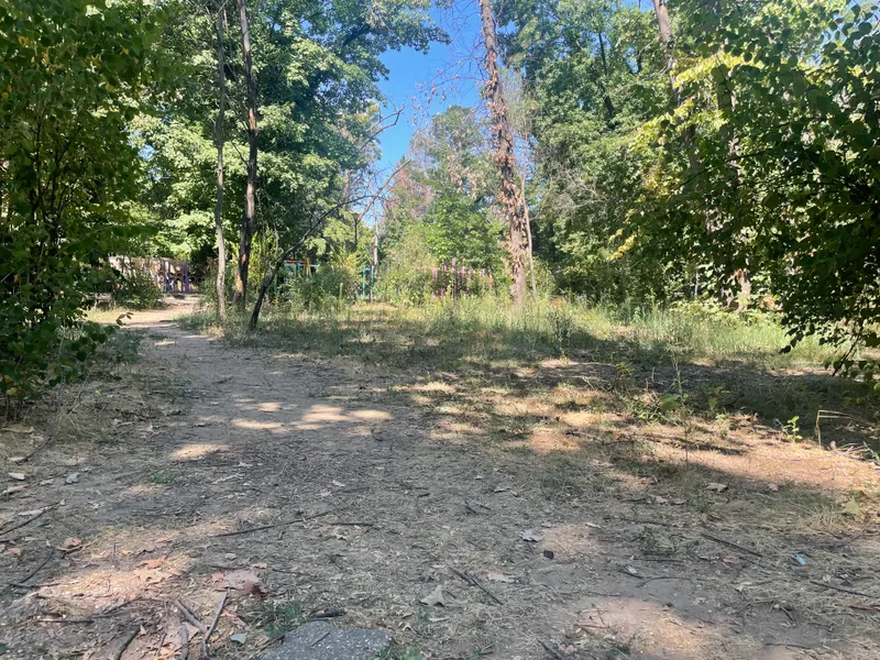 Parcul Herăstrău, un maidan prăfuit, abandonat