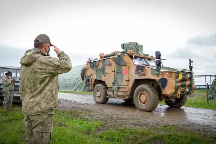 AUR preia mesajele anti-NATO ale propagandei rusești Foto: NATO