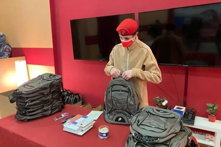 Adolescent din cadrul organizației militare Yunarmiya. Foto: Ministerul Apărării din Rusia