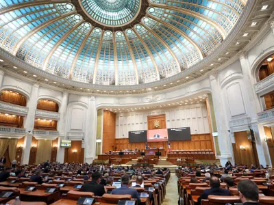 Raportul CSAT pe 2024, imixtiuni în alegeri, confirmate (sursa: Facebook/Parlamentul Romaniei - Camera Deputatilor)