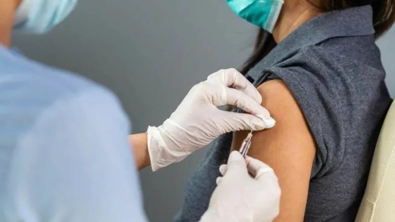 Coadă la vaccinarea antigripală anul acesta (sursa: ziaruldeiasi.ro)