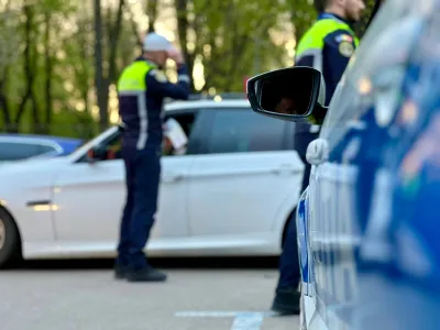 Amendă anulată, polițiști acuzați de discriminare (sursa: Facebook/Inspectoratul de Poliție Județean Iași)