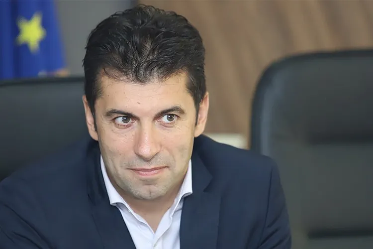 Premierul Bulgariei a lansat o campanie prin care le cere conaționalilor să își doneze salariul pe o lună pentru Ucraina