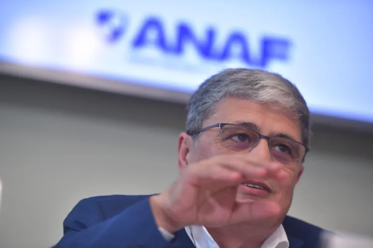 Nici o decizie în PNL în legătură cu portofoliul lui Boloș la Finanțe. Ciucă spune că va vorbi cu ministrul