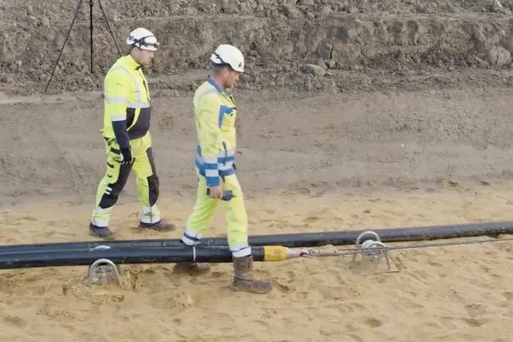 Energia "verde" necesită investiții în transport (sursa: Facebook/Virgil Popescu)