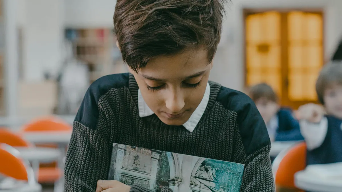 Elevii nu au nici un sprijin psihologic în școli (sursa: Pexels/Mikhail Nilov)