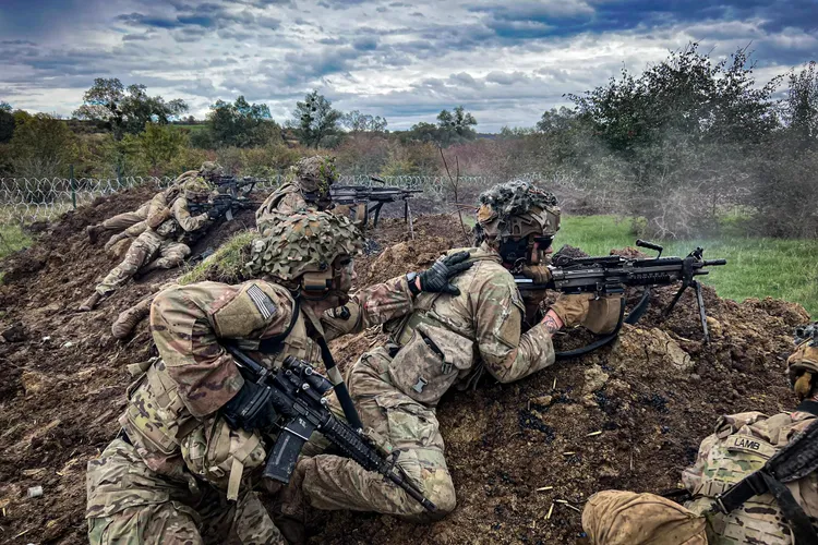 Nu este o misiune de antrenament, ci una de luptă Foto: Twitter Divizia 101 aeropurtata