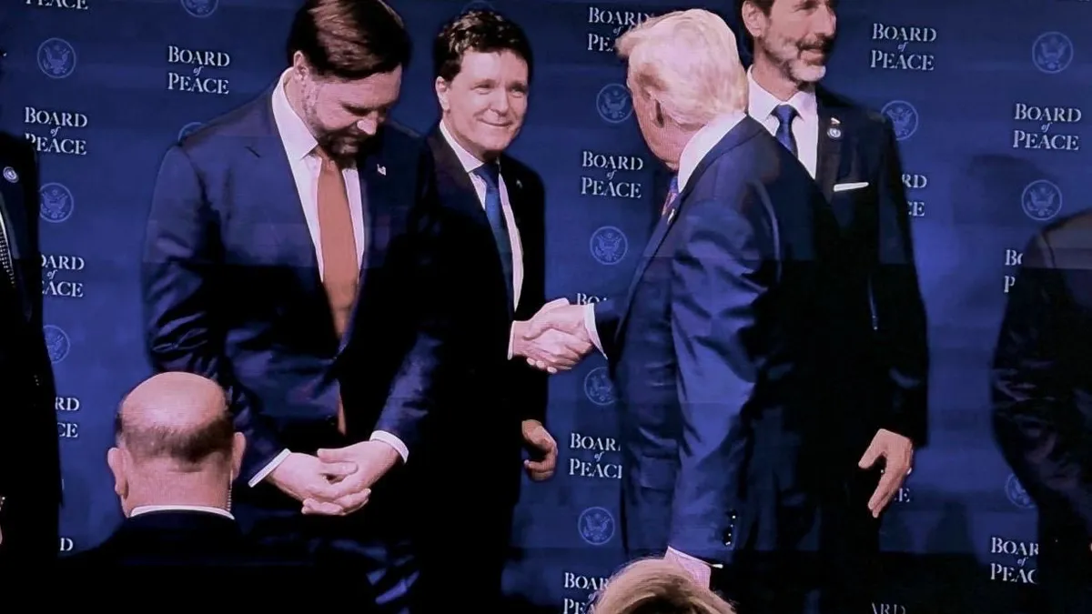 Anne Applebaum apără decizia lui Nicușor Dan de a participa la Consiliul pentru Pace Foto: X/Twitter Nicusor Dan