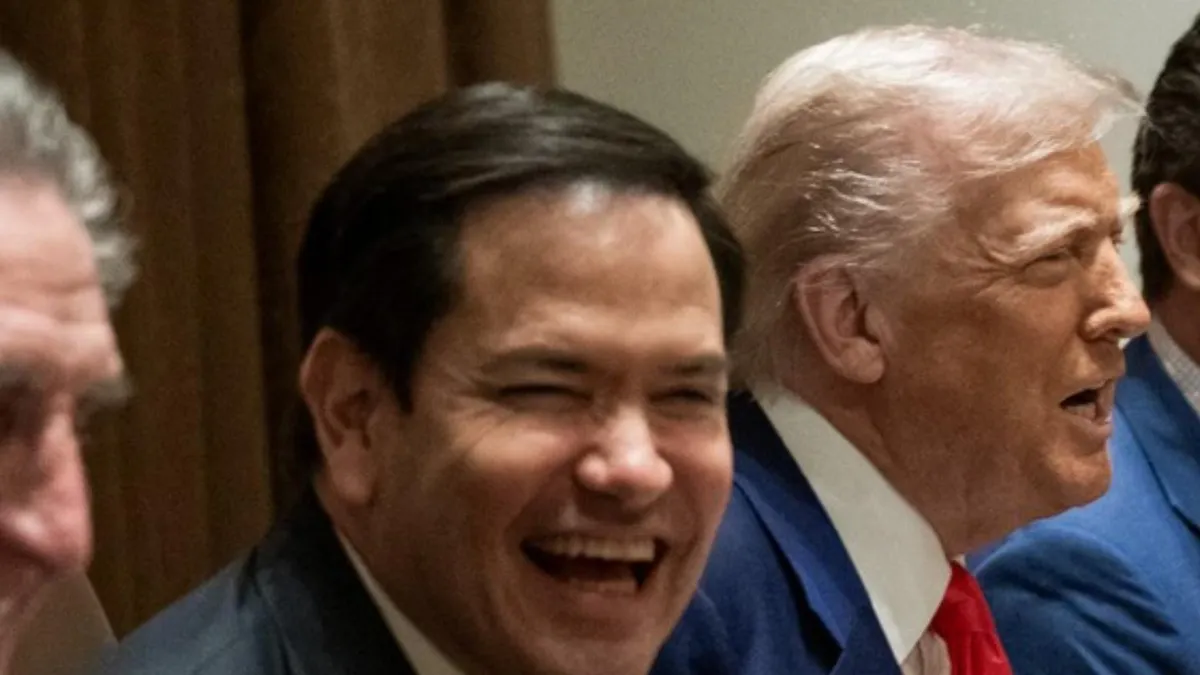 Donald Trump cere denunțarea atitudinilor anti-creștine (sursa: Facebook/The White House)