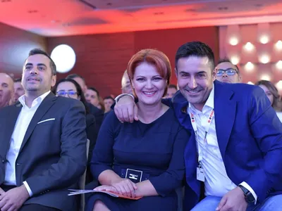 Se retrage tractoristul Stănescu, vine soțul Olguței Vasilescu, Claudiu Manda Foto: Facebook