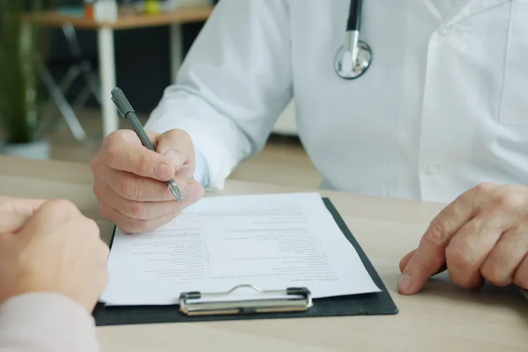 Medicamente compensate cu 90% pentru pensionari: de ce este important ultimul talon de pensie