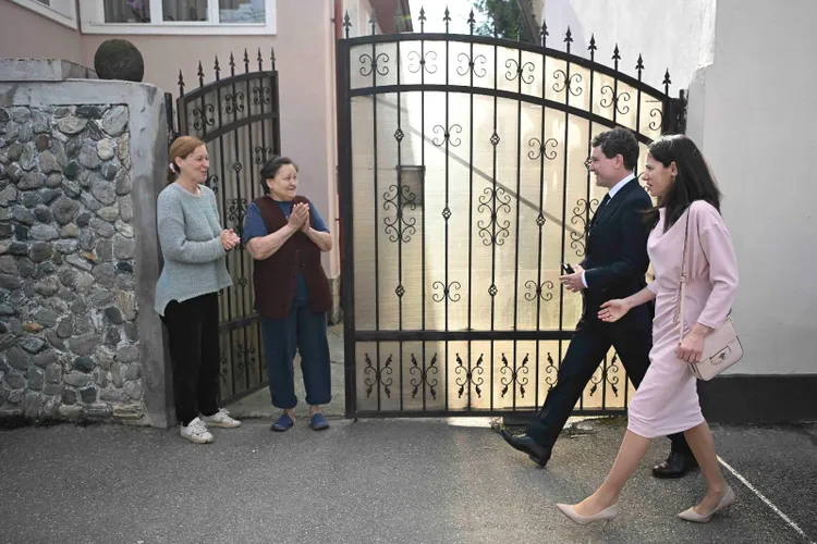 Prezență-record la vot în turul doi (sursa: Inquam Photos/Alex Nicodim)