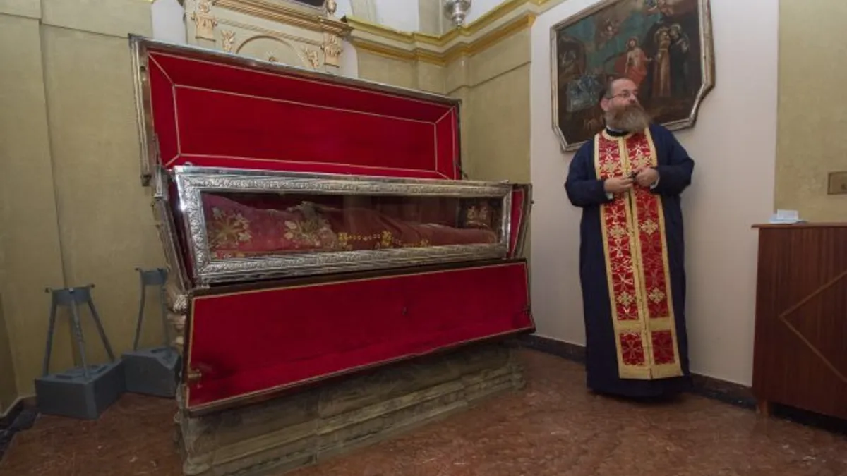 Moaștele Sfintei Teodora revin în România (sursa: doxologia.ro)