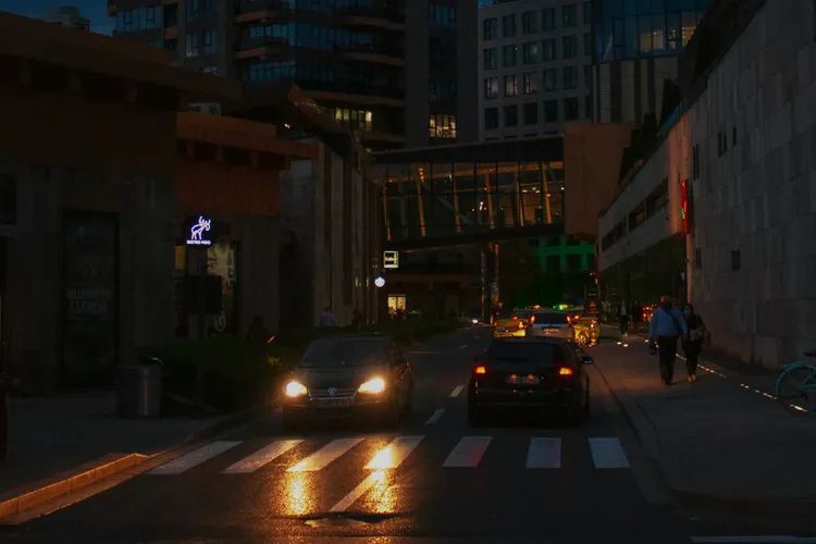 Iașiul poate rămâne fără servicii publice (sursa: Pexels/Mihai Gutsan)