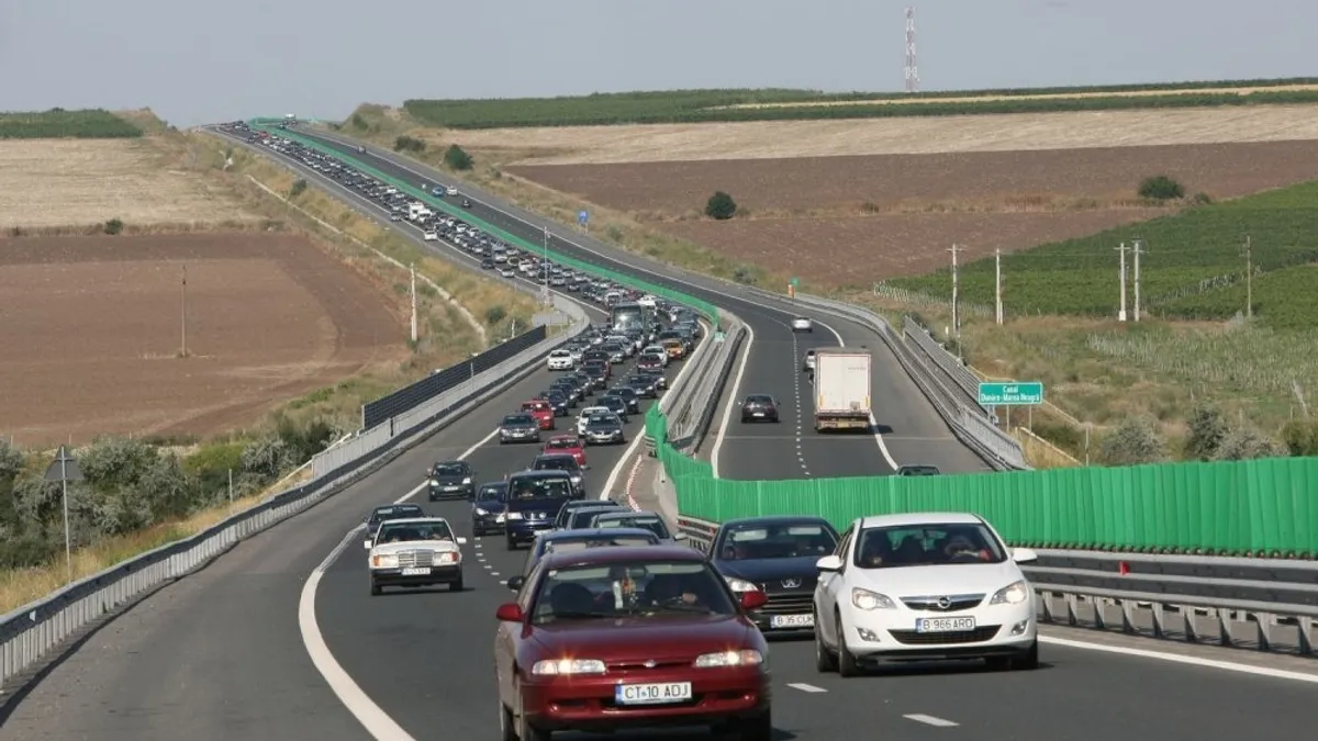 Trafic aglomerat pe A2 și A4 (sursa: seapress.ro)