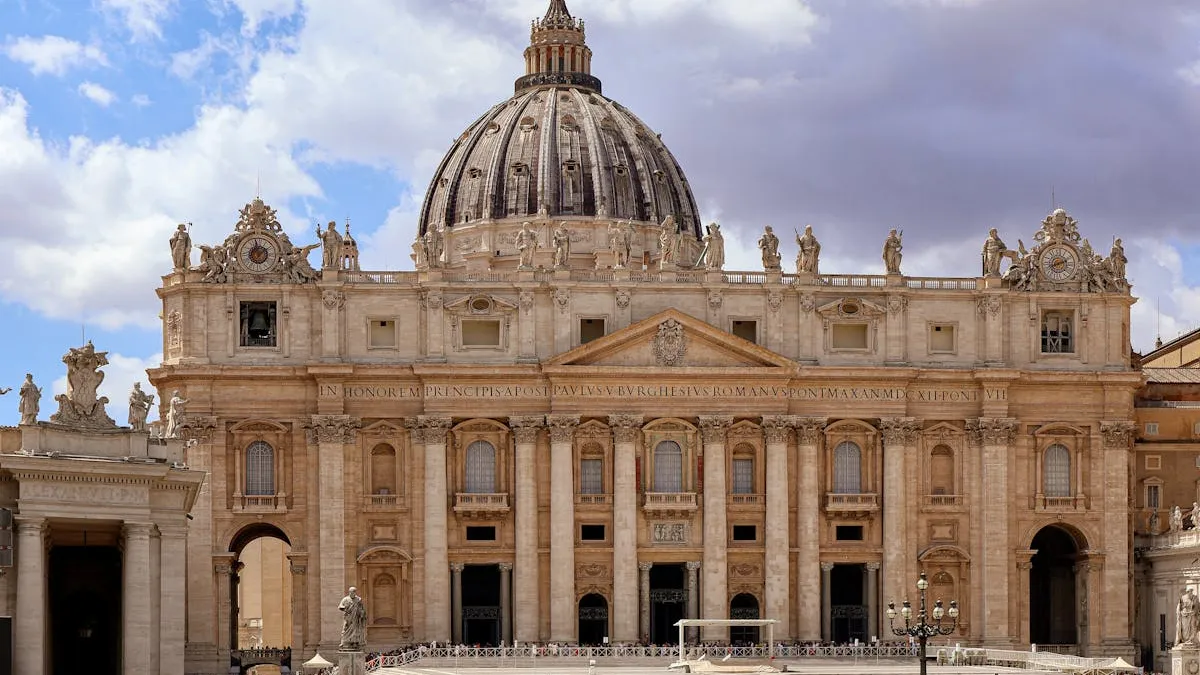 Un posibil succesor al Papei Francisc (sursa: Pexels/C1 Superstar)