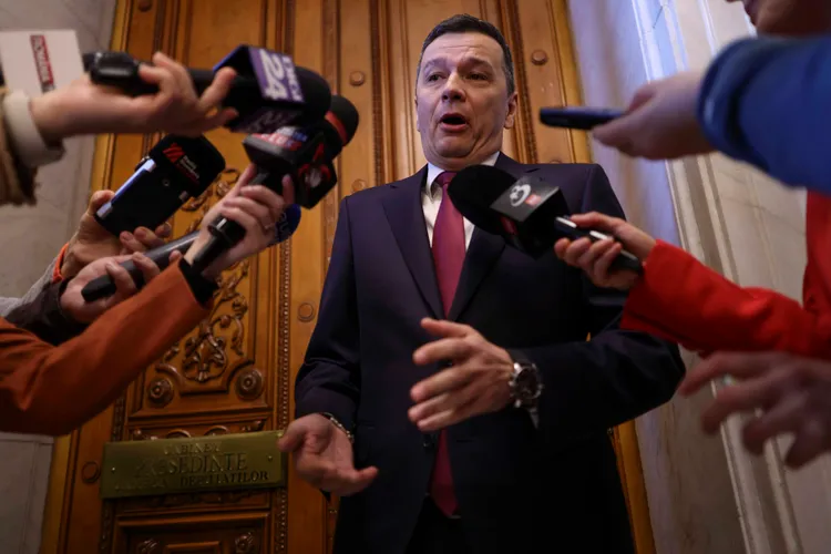 Bolojan desființează PSD, dar vrea să continue guvernarea împreună: „Nu e totul terminat” Foto: Inquam/Octav Ganea