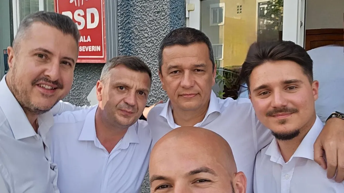 “Clasa politică a furat până a crăpat“, scrie Eugen Rădulescu