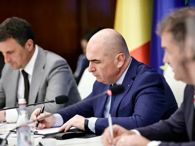 Nimeni nu va răspunde pentru studiile aruncate la gunoi după suspendarea PNRR  Foto: Facebook