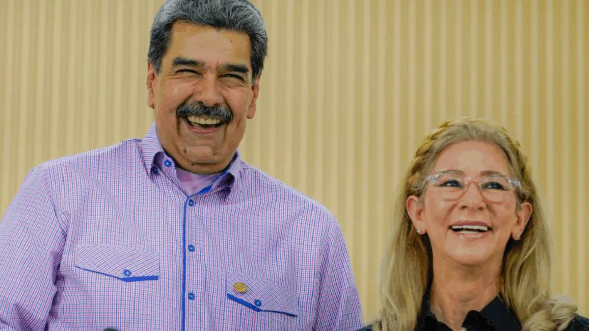 Maduro și soția sa au fost capturați de forțele americane și scoși din Venezuela (sursa: Facebook/Nicolás Maduro)