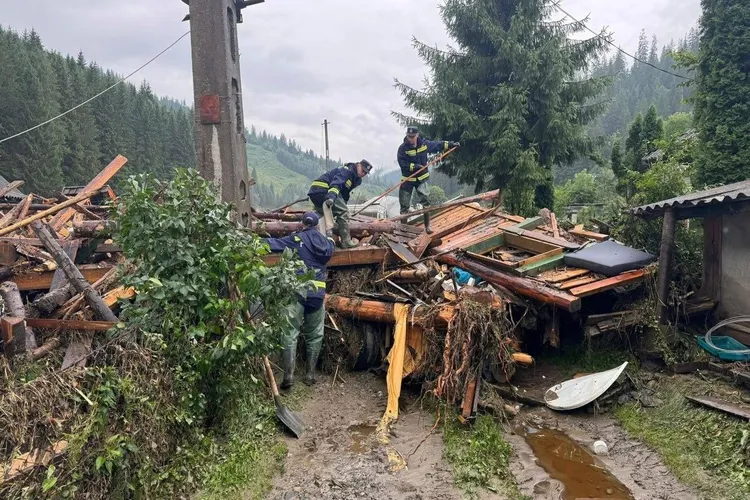 Reguli clare pentru despăgubiri după inundații (sursa: Facebook/Departamentul pentru Situaţii de Urgenţă)