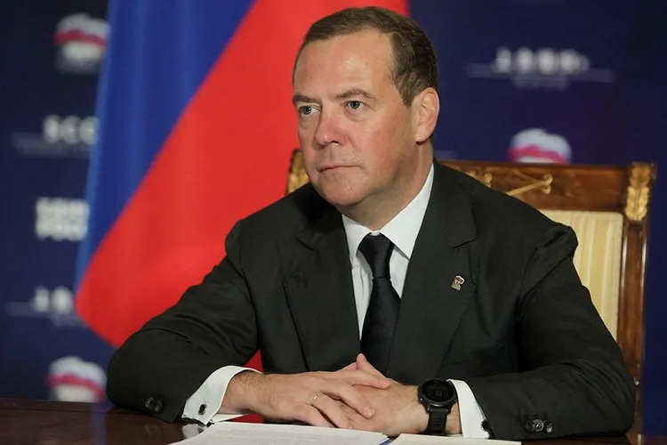 Medvedev sugerează că drona a ajuns intenționat în România Foto: Twitter