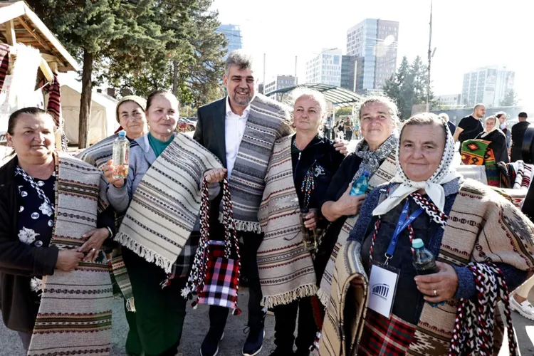  Ponta are cotă de încredere mai mare decât Ciolacu Foto: Facebook