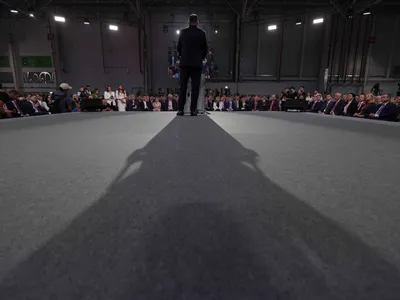 Tăcere stupefiată în PSD după ce a aflat că Ciolacu îl vrea în opoziție Foto: Inquam/Octav Ganea