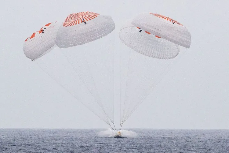 Crew-10 revine acasă după cinci luni (sursa: NASA)