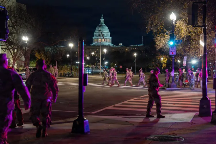 Atacatorul din Washington, verificat înaintea intrării în SUA (sursa: Facebook/D.C. National Guard)