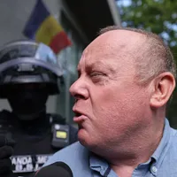 EXCLUSIV Cum a pierdut Viorel Pașca procesul în care era acuzat că a exploatat imaginea unei bătrâne. Totul a plecat de la vânzarea unei case
