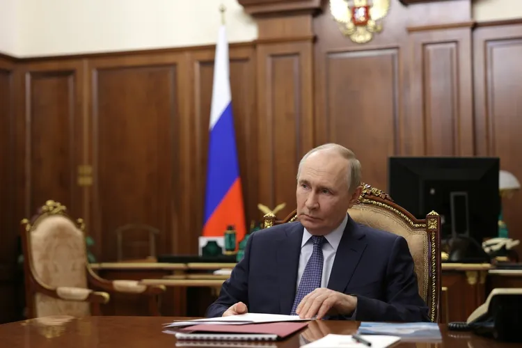 Întâlnirea dintre Putin și Trump, incertă (sursa: kremlin.ru)