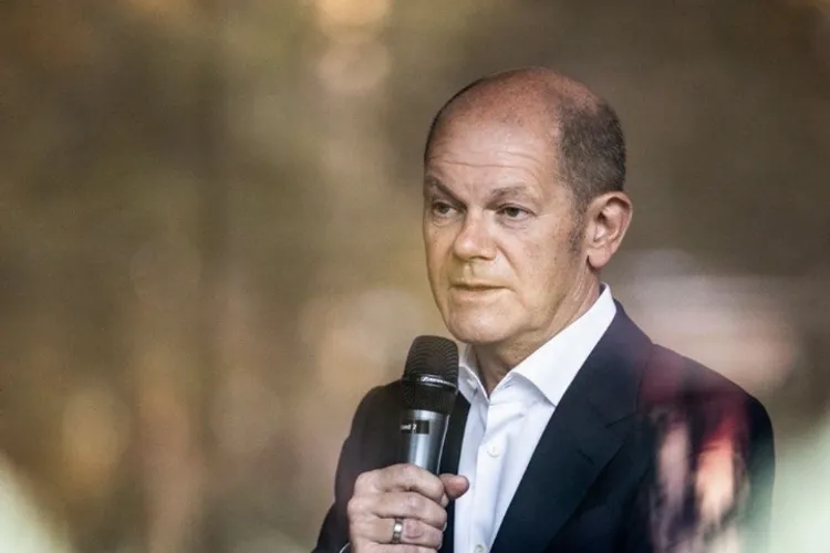 Germania reduce subvenția pentru automobile electrice (sursa: Facebook/Olaf Scholz)