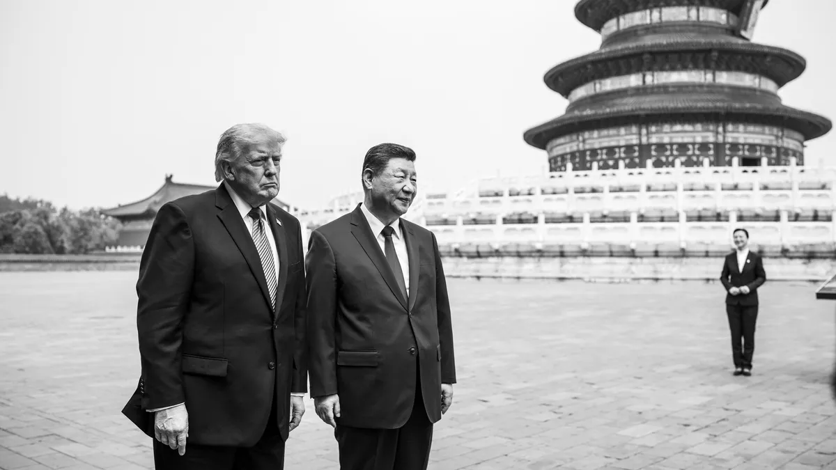 Nici un cadou de la comuniștii chinezi în Air Force One Foto: Facebook The White House