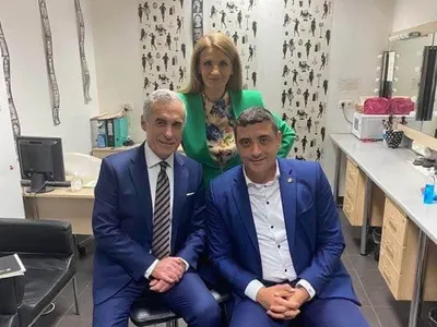 AUR a cheltuit o sumă astronomică pe propagandă Foto: Facebook