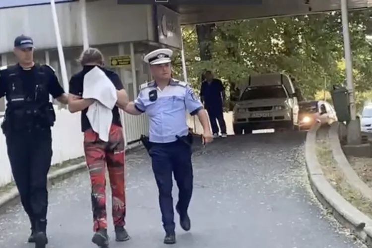 Tânărul șofer drogat a fost oprit de poliție, care l-a lăsat să plece Foto: Captură video