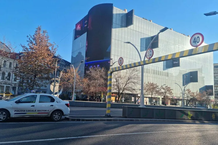 Băluță, cu poliția pe camioane, autocare (sursa: defapt.ro)