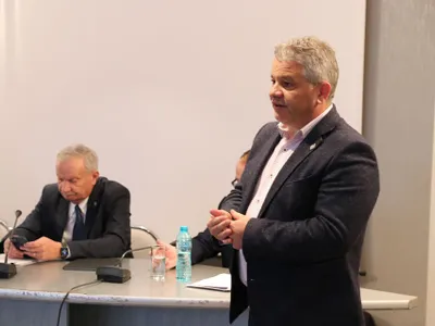 Plagiatorul PSD Bodog vrea să coordoneze din nou doctorate Foto: Facebook